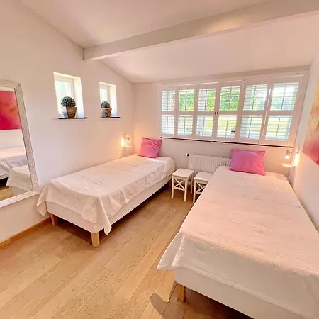 Les Trois Tilleuls Rochefort